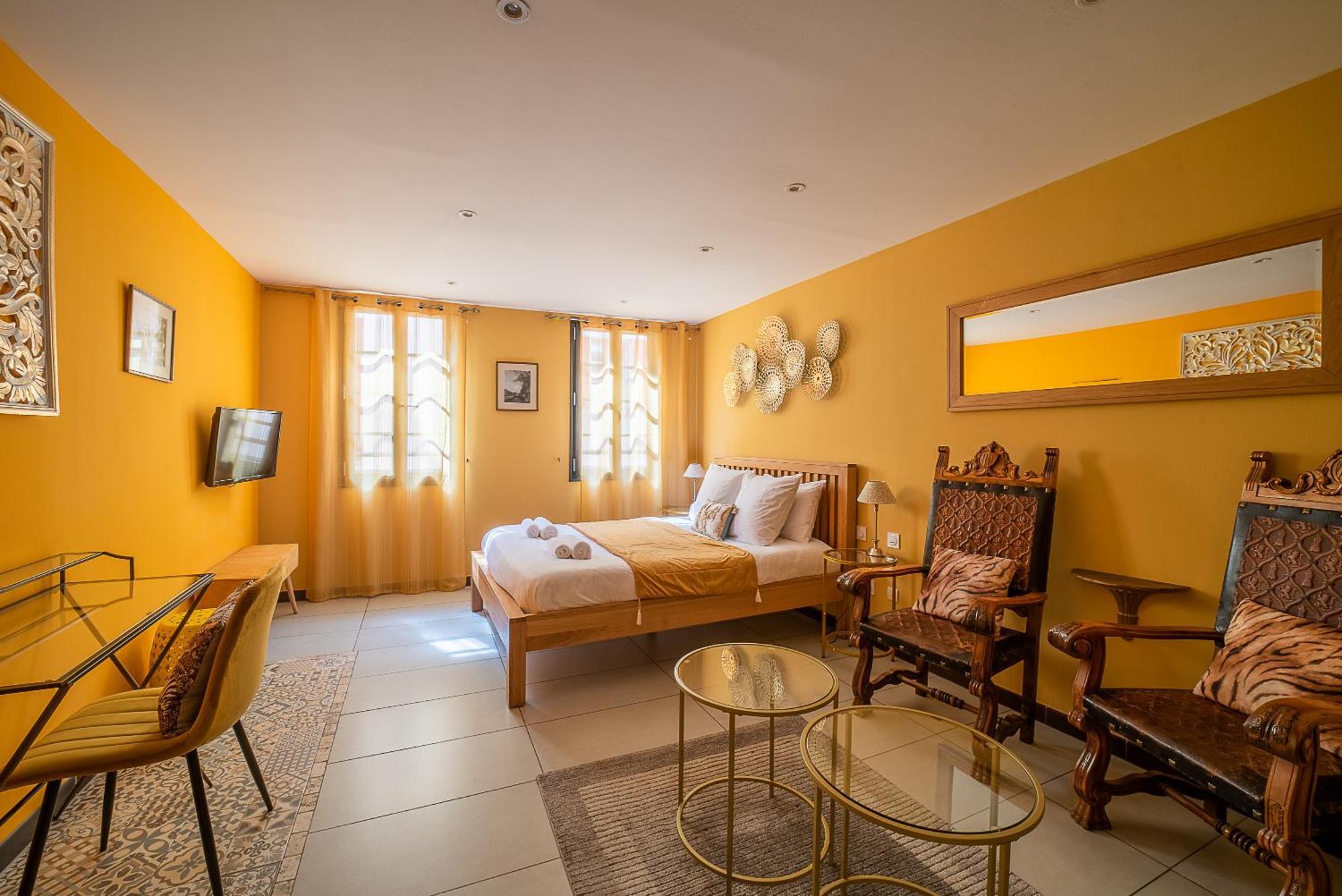 Suites Coronell D'En Vila Perpinhã Exterior foto