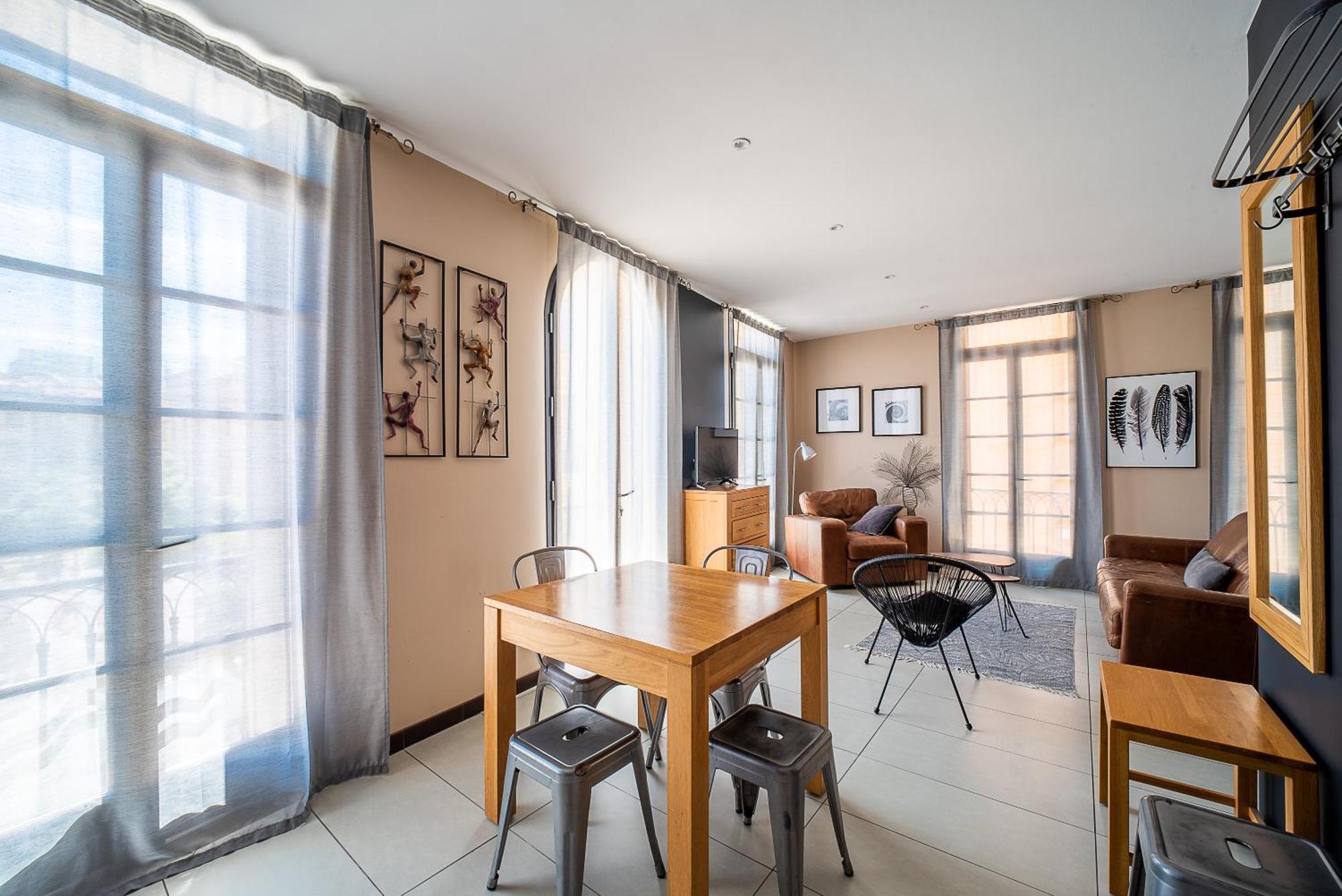 Suites Coronell D'En Vila Perpinhã Exterior foto